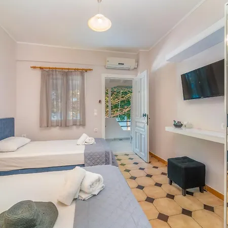 Flisvos Seaside Apartments Aparthotel