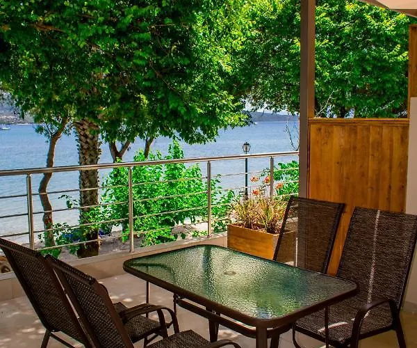 شقة فندقية Flisvos Seaside ليغيا