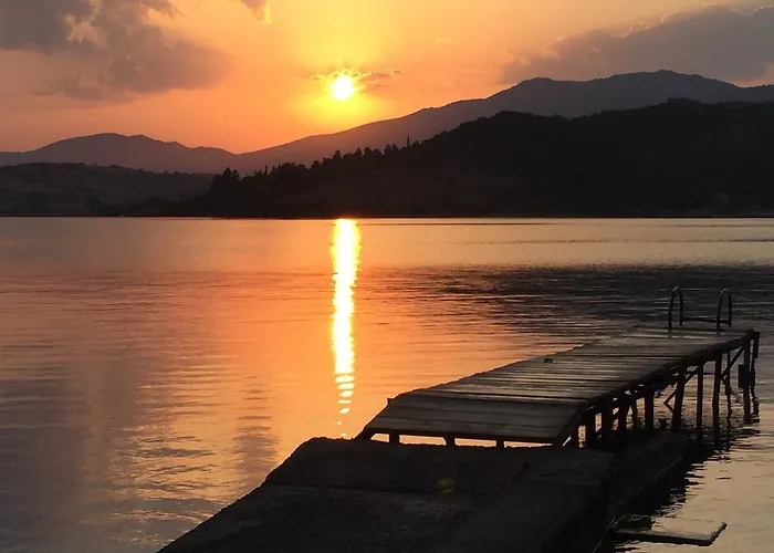 Flisvos Seaside 3* ليغيا