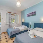 Lejlighedshotel Flisvos Seaside 3*