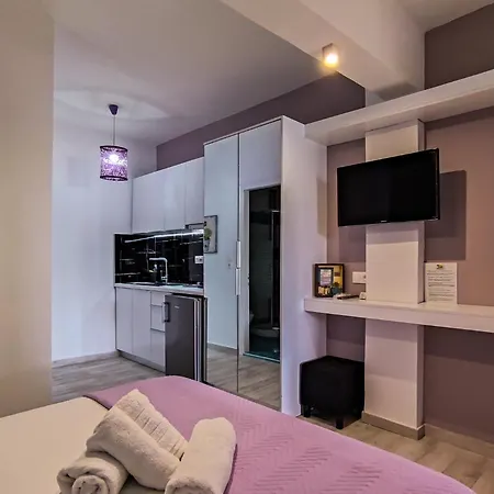 Hotel apartamentowy Flisvos Seaside
