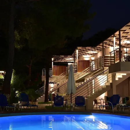 Lejlighedshotel Flisvos Seaside Ligia