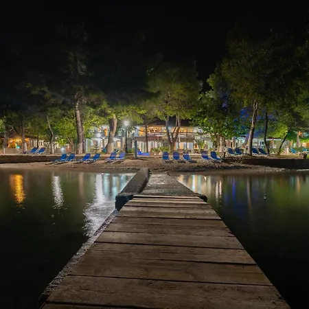 Flisvos Seaside Aparthotel Lygia (Lefkada)