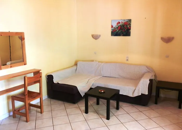 Flisvos Seaside Apartments Aparthotel