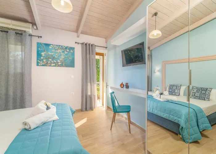 Flisvos Seaside Apartments Aparthotel